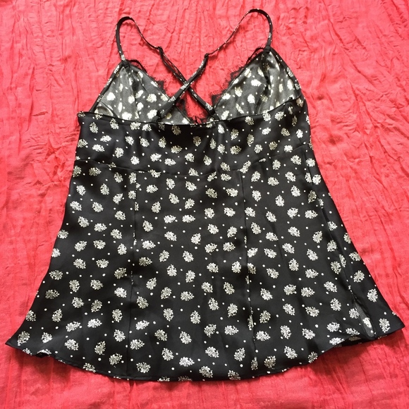 Guess Satin Lace-Trim Cami NWOT - Picture 6 of 7